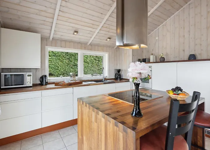 3 Bedroom In 別荘 Broager