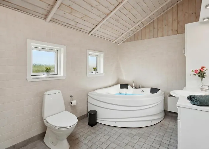 3 Bedroom In 別荘 Broager